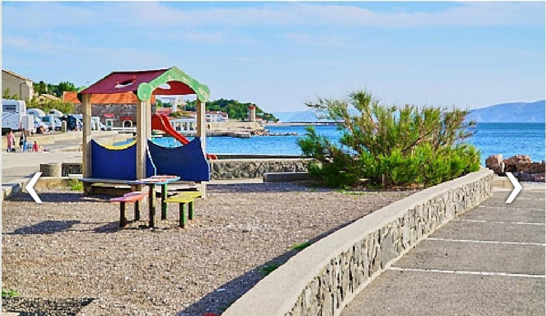 Manuela Appartement Senj  Buitenkant foto