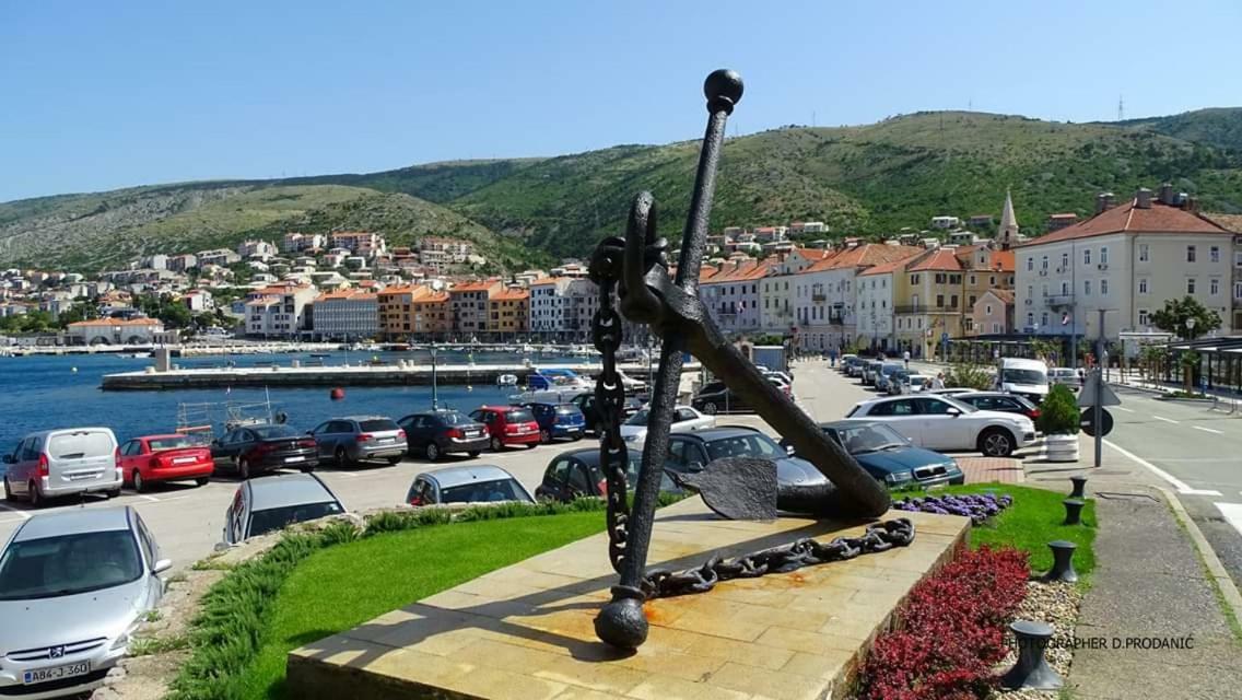 Manuela Appartement Senj  Buitenkant foto
