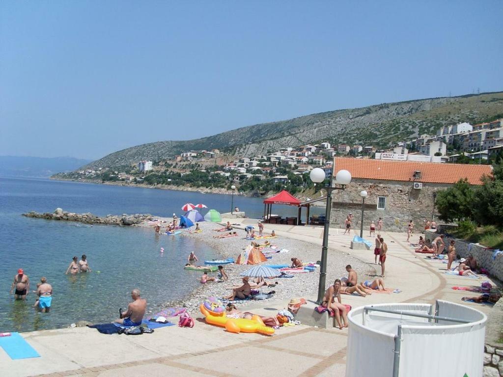 Manuela Appartement Senj  Buitenkant foto